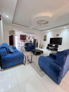 Nallahs apartments